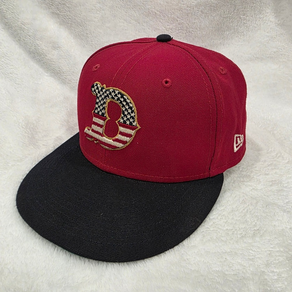 Detroit Tigers New Era 59FIFTY Stars Stripes US Flag Fitted Hat Cap 7 1/4 Red